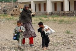 Public_Domain-_Afghanistan-_Carrying_Humanitarian