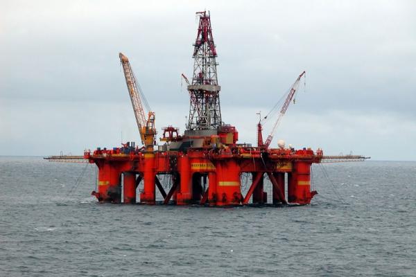 oil-platform-in-the-north-seapros