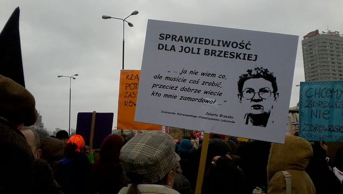 Transparent domagający się wyjaśnienia zabójstwa Jolanty Brzeskiej, warszawska Manifa 2013