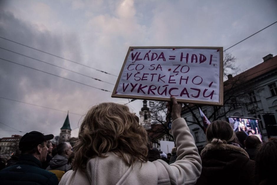 Reportaż z protestów w Bratysławie, 2018 rok. Fot. Saša Uhlová