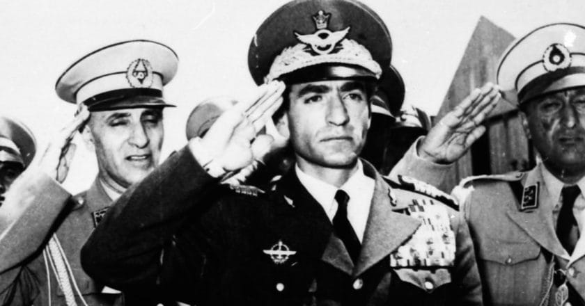 1953_Iranian_coup_d'état_-_Mohammad_Reza_Pahlavi_in_Tehran_Airport