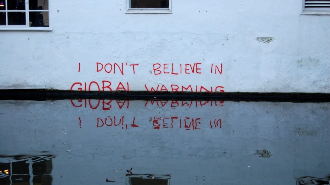 „Nie wierzę w globalne ocieplenie”, graffiti Banksy'ego