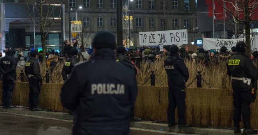 Protest pod TVP Info, 16 stycznia 2019. Fot. Jakub Szafrański