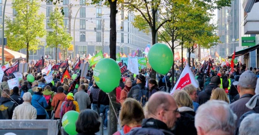Protest przeciwko porozumieniom TTIP i CETA w Berlinie, 2015 r.