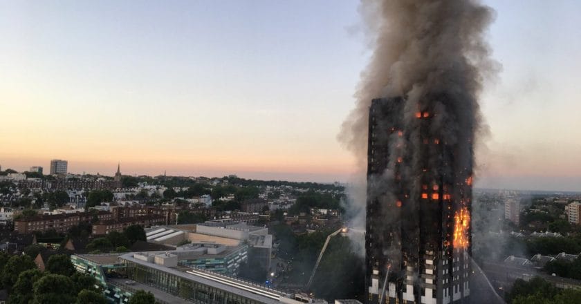 Grenfell_Tower_fire_(wider_view)