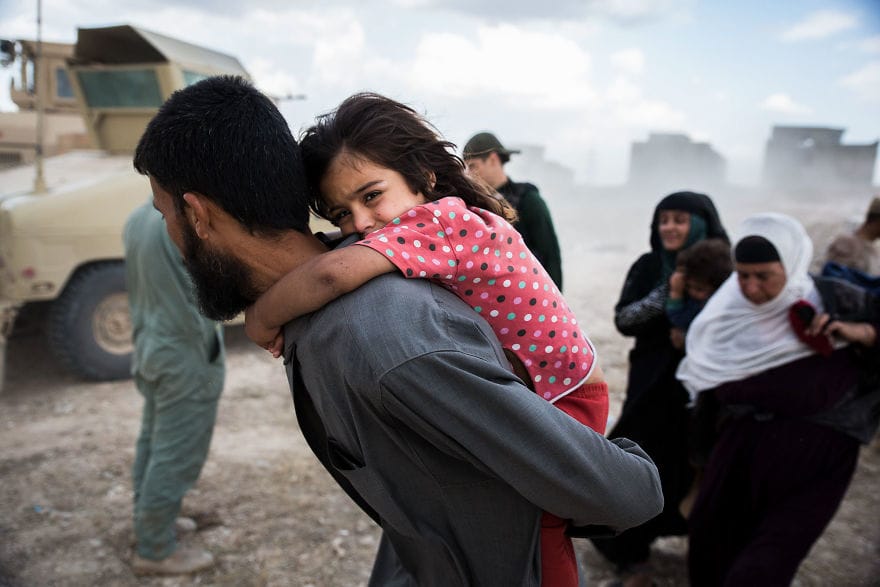 Uchodźcy opuszczają Mosul
