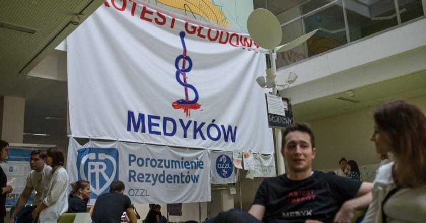 Protest głodowy lekarzy rezydentów. Październik 2017. Fot. Jakub Szafrański.