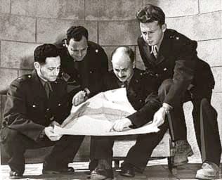Izraelska delegacja w trakcie Porozumień z Rodos, 1949. Fot. Knesset, CC