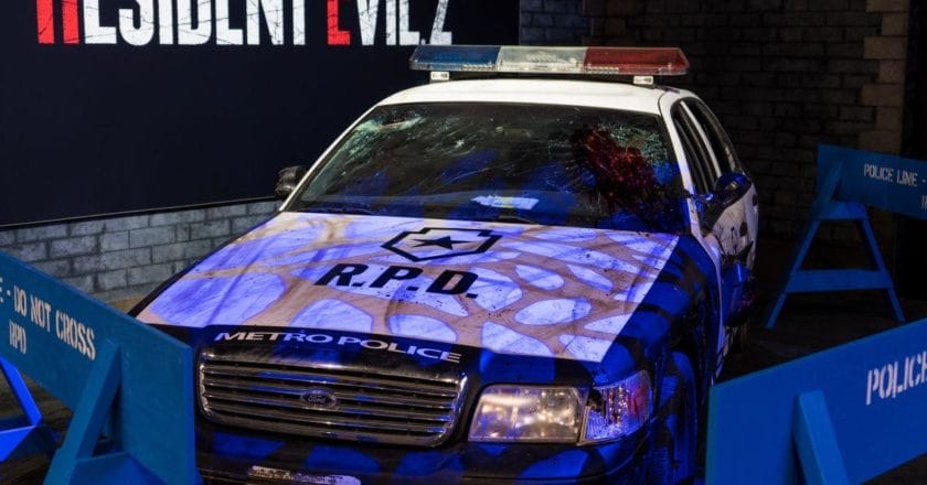Resident_Evil_2_police_car_at_E3_2018