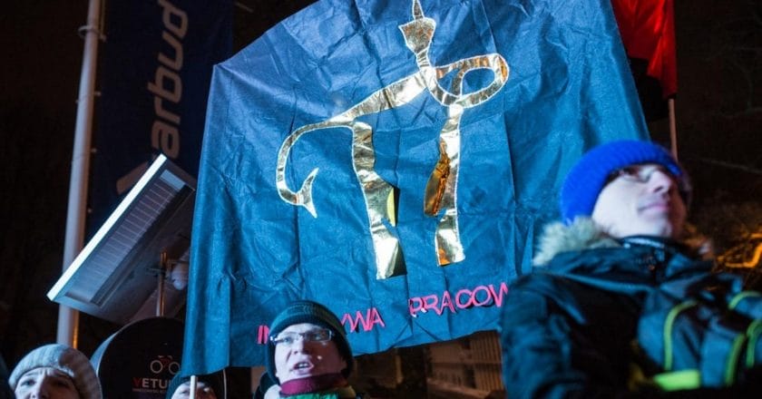 Protest przeciwko zaostrzaniu prawa dostępu do aborcji. Fot. Jakub Szafrański