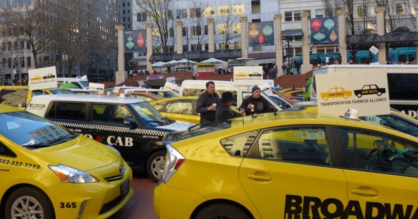 portland taxt drivers uber protest fot aaron parecki
