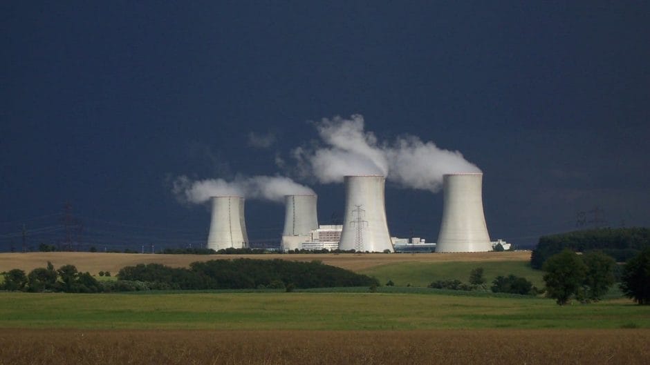 Elektrownia atomowa Dukowany w Czechach. Fot. Vlastimil Ott/Flickr.com.