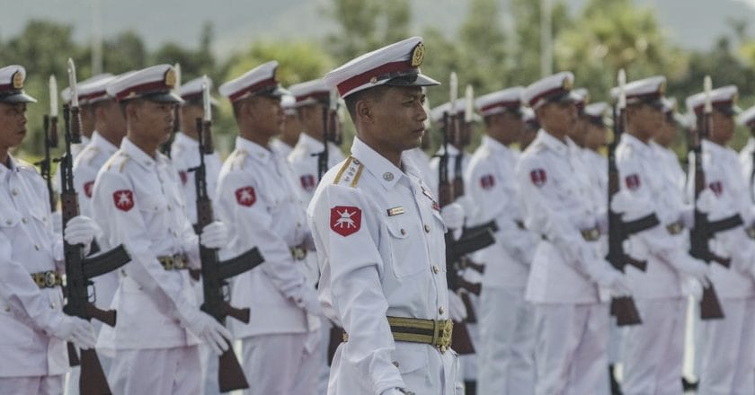 birma myanmar wojsko-100