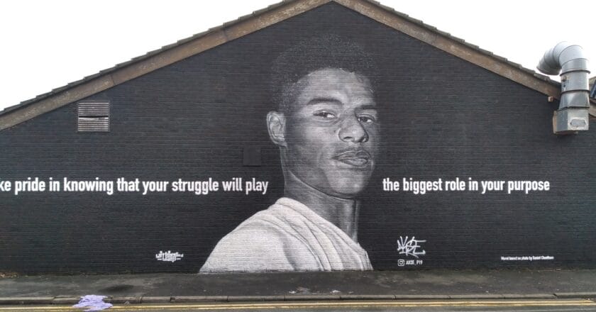 Mural Marcusa Rashforda w Manchesterze. Domena publiczna