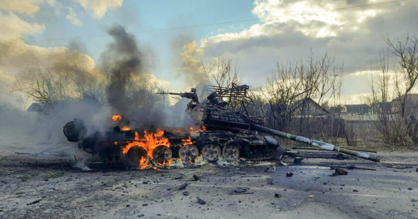 Rosyjski czołg zniszczony podczas ofensywy