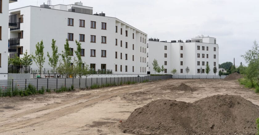 Nowe osiedle mieszkaniowe na Targówku Fabrycznym w Warszawie Fot. Jakub Szafrański