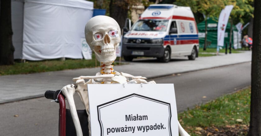 Protest pracowników i pracowniczek ochrony zdrowie w Warszawie Fot. Jakub Szafrański