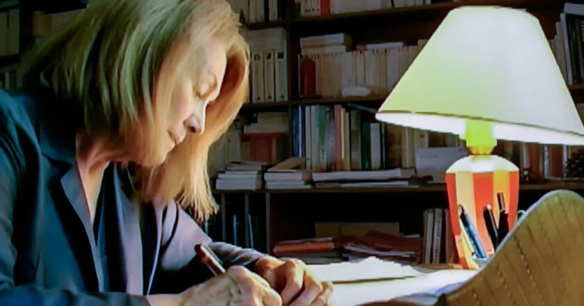 Annie Ernaux. Kadr z filmu "Histoires d'écrivains". Fot. YouTube.com