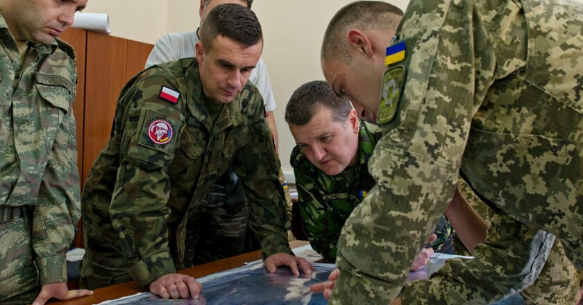 Wspólne ćwiczenia wojsk ukraińskich, polskich, tureckich i rumuńskich. Fot. U.S. Army Photo/Justin Geiger