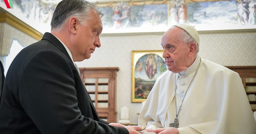 Viktor Orban i papież Franciszek. Fot. facebook.com/orbanviktor