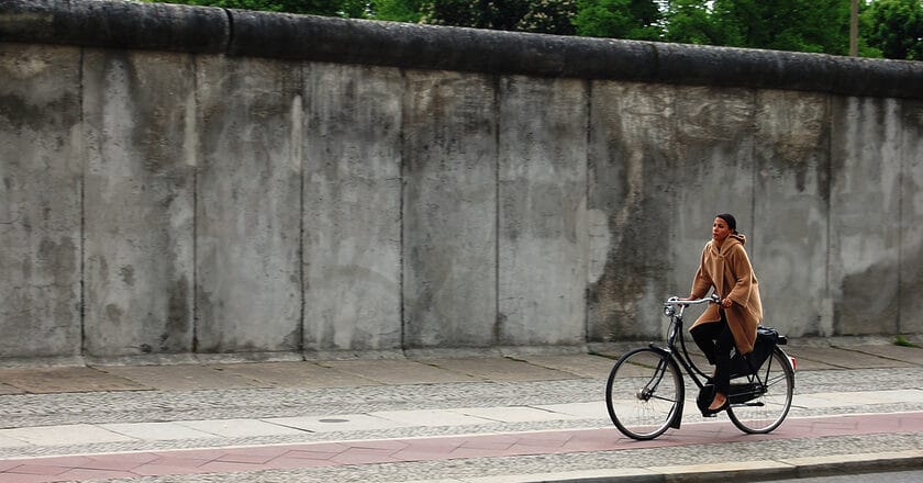 Pozostałości Muru Berlińskiego. Fot. European Cyclists' Federation/Flickr.com