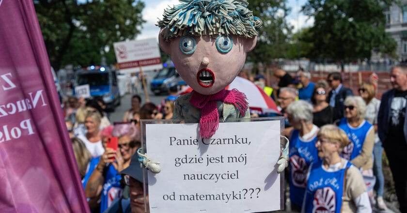 Manifestacja Związku Nauczycielstwa Polskiego w Warszawie. Fot. Jakub Szafrański